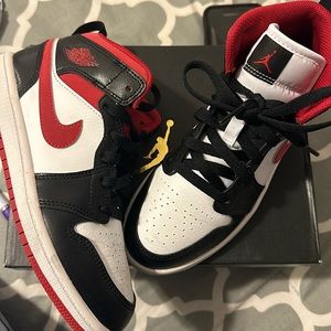 Jordan mid 1 (ps)